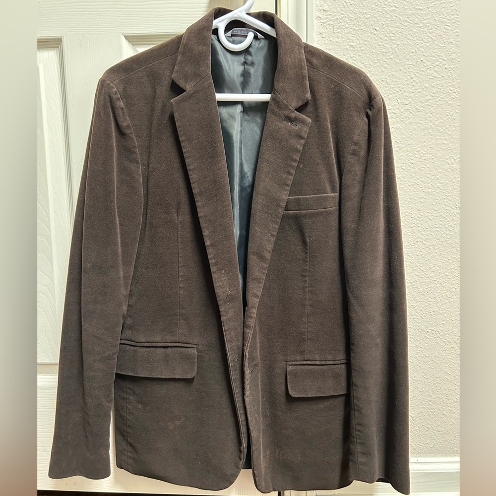 Lightly used, GAP cotton blazer, 2 inside pockets, size small, brown in color.